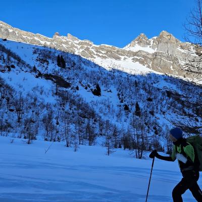 Vue côté Dent Rouge, col des Pauvres, Pointe des Savolaires