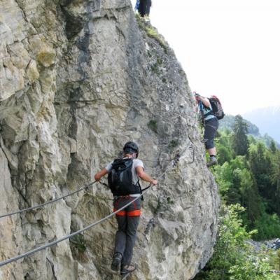 08-Rémy sur le 1er pont de singe