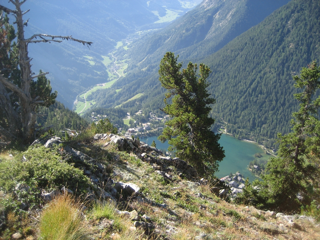 16-Val Ferret avec les villages d'Issert et Praz de Fort