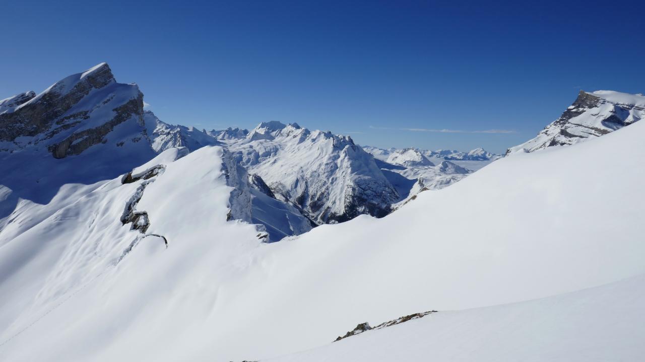 Mont Gond, Muveran, Argentine