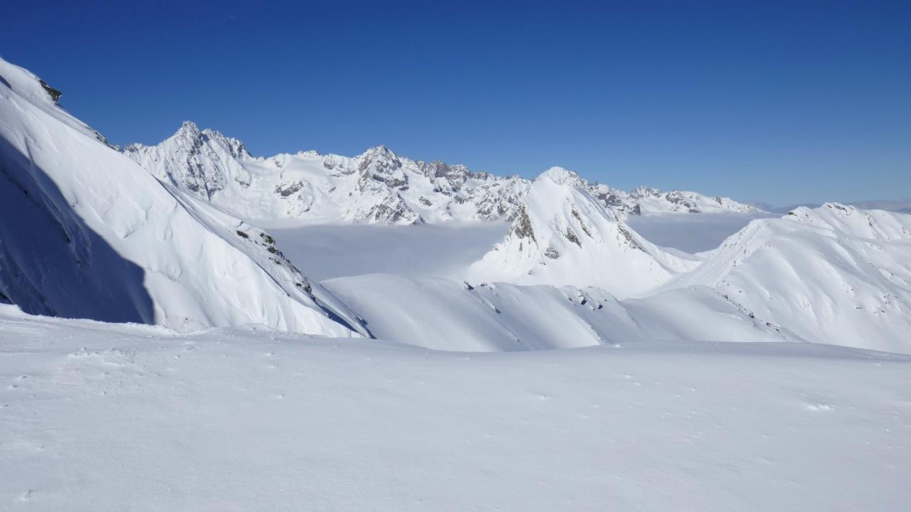 Tour Noir, Grande Lui, la Tsavre