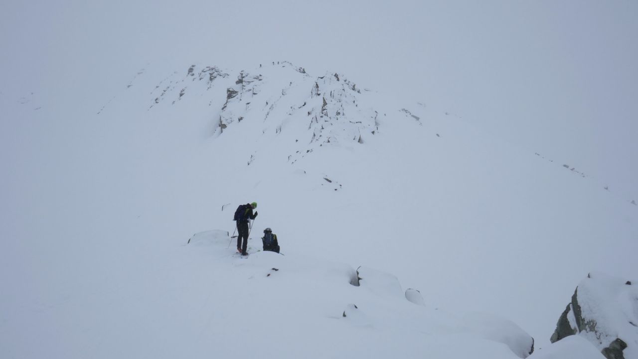 2018_03_024 Ski Rogneux CASCM, au pied de l'arête sommitale