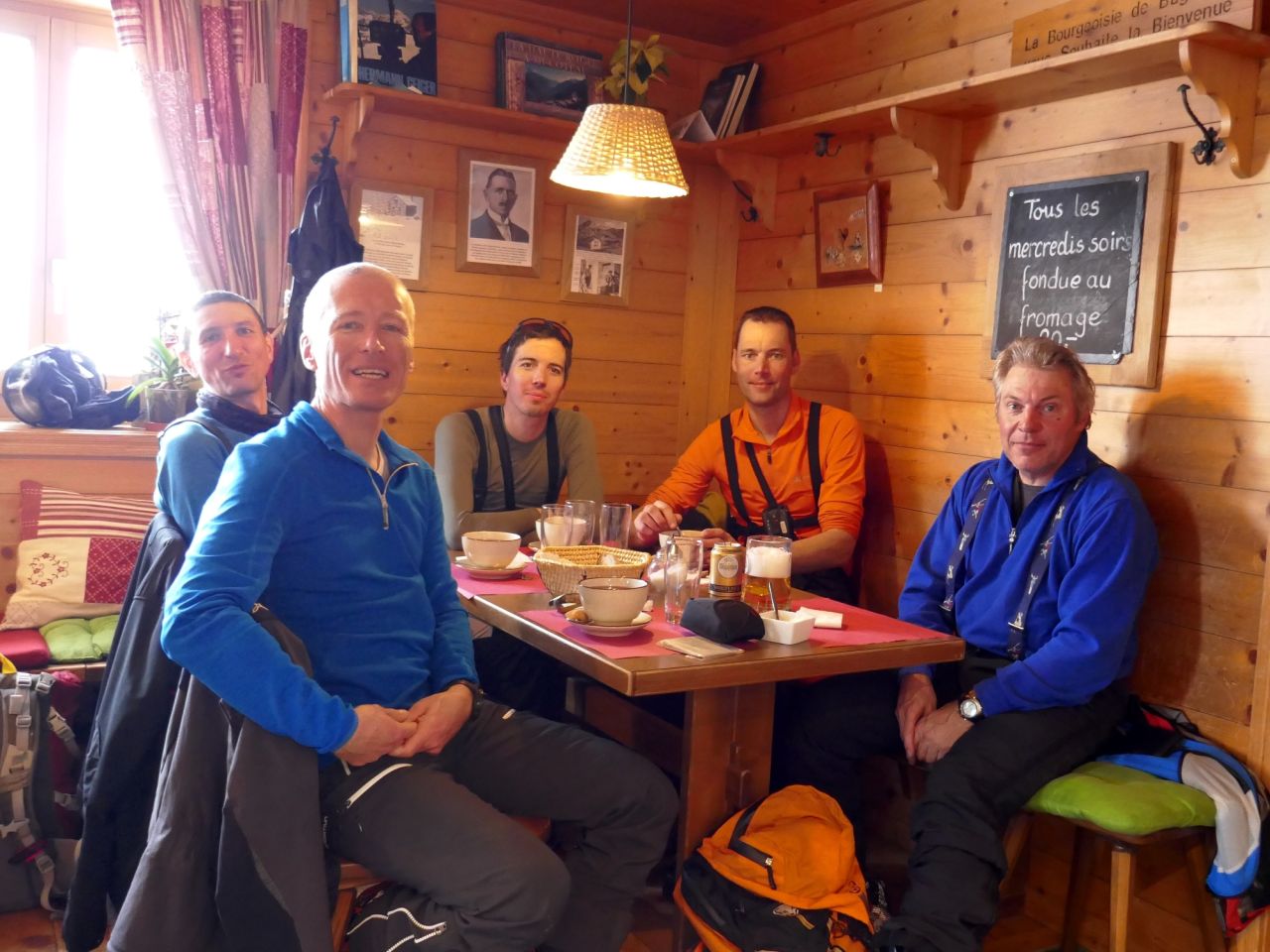 2018_03_028 Ski Rogneux CASCM, cabane Brunet, Bruno, Fabien, Boris, Georges, Vincent