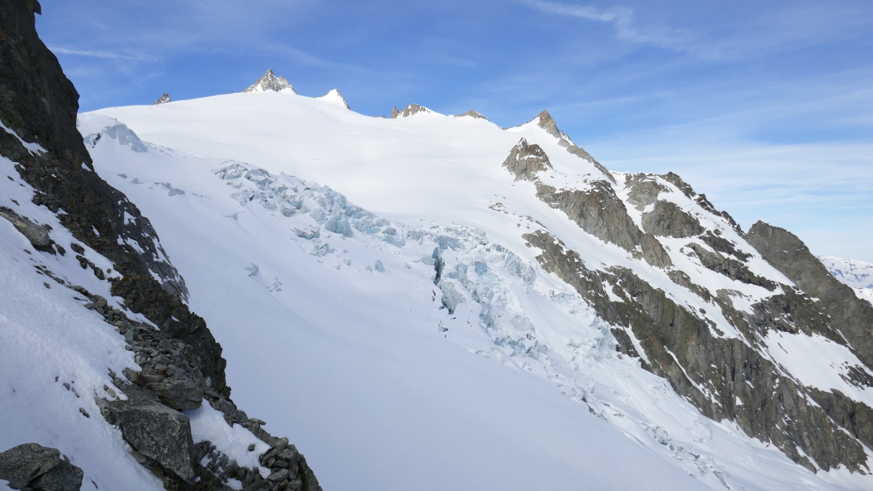 Aiguilles du Tour et glacier du Trient depuis le col