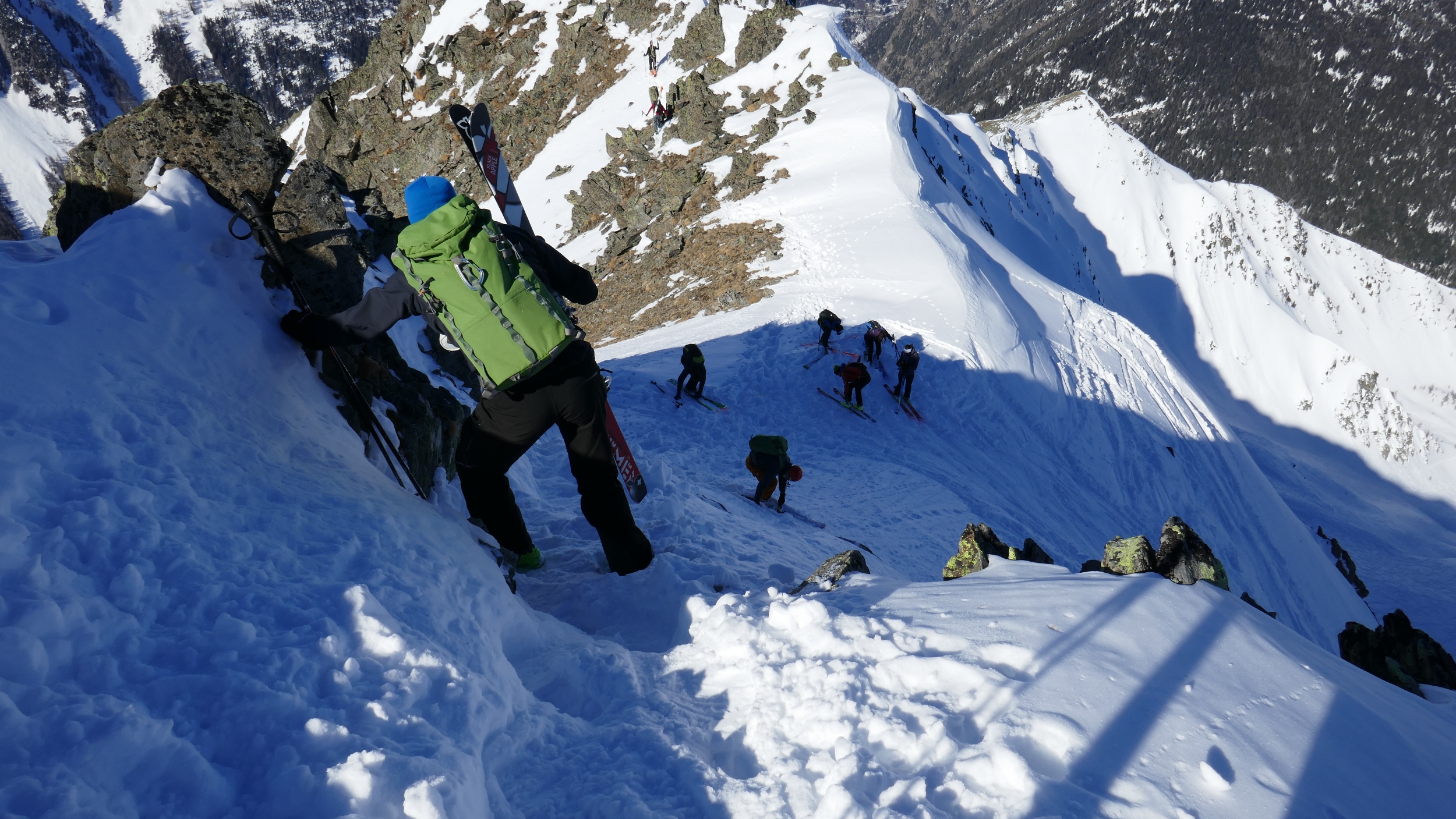 Frédéric en haut du couloir de la Veudale