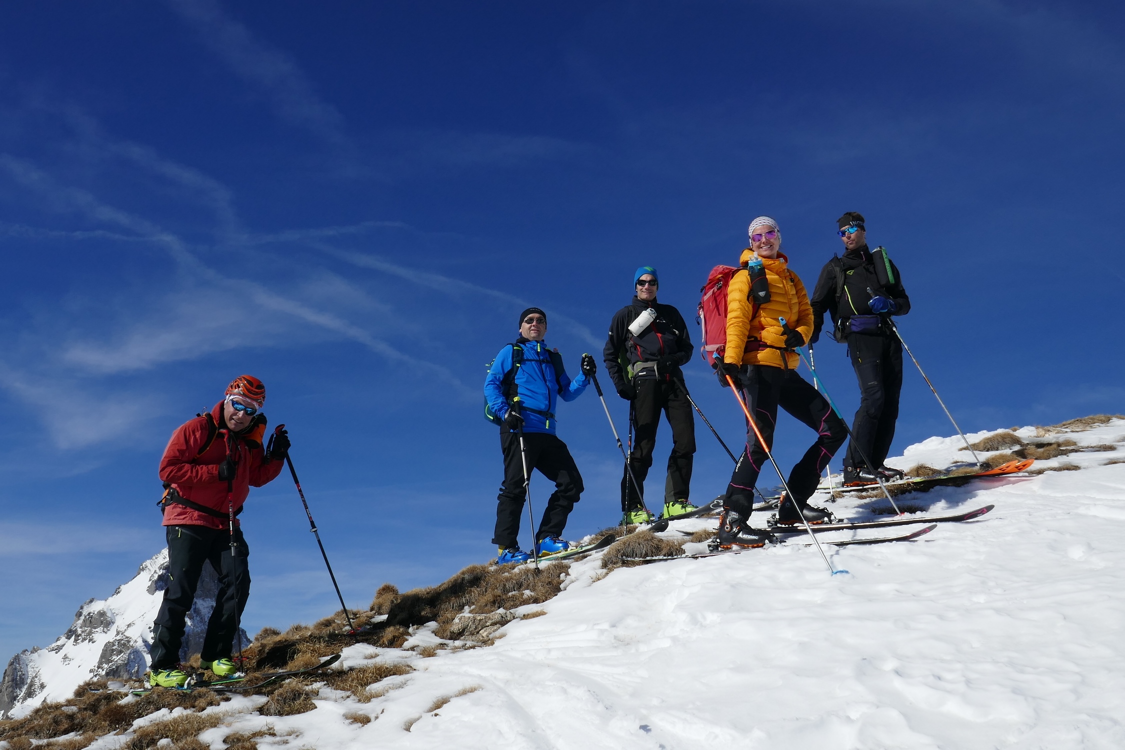 Vincent, Mathieu, Frédéric, Laetitia, Georges prêts pour la descente