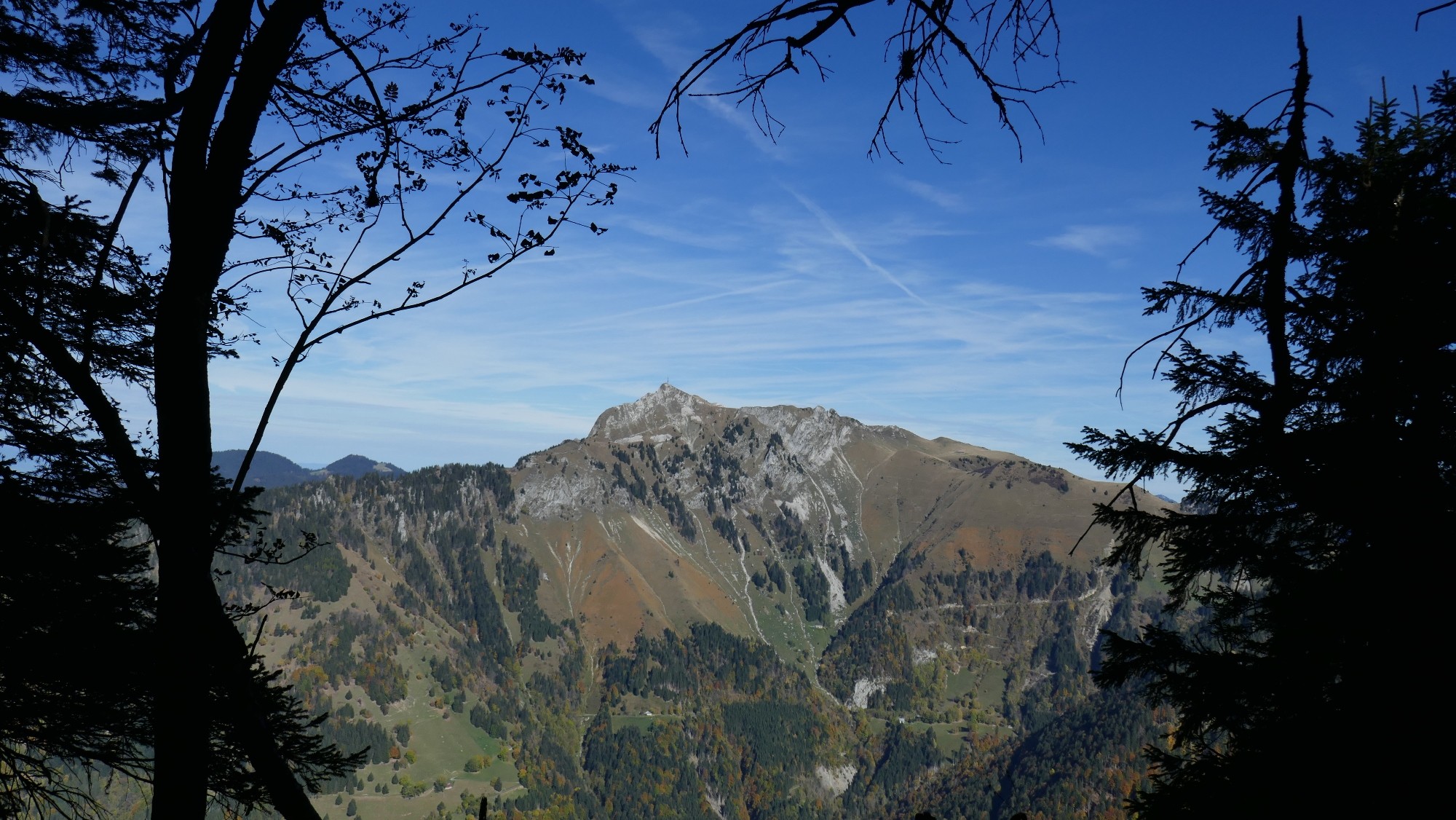 Fenêtre sur les Rochers de Naye