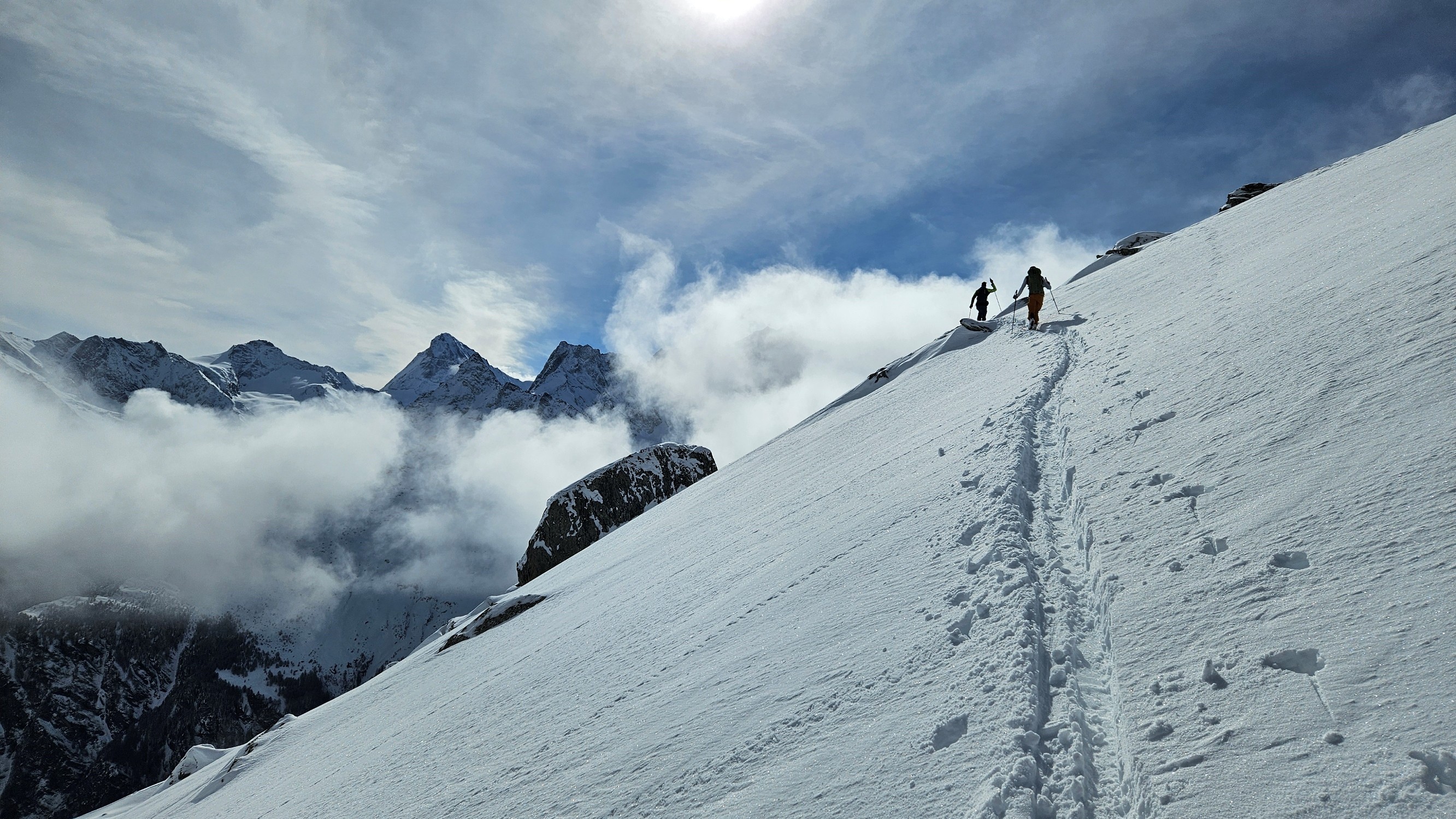 avec un beau contraste