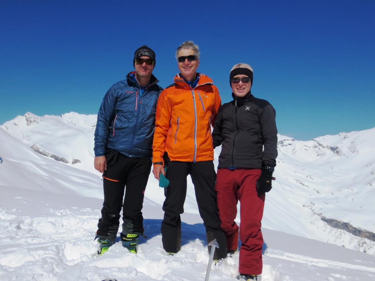 Stéphane, Claude et Bruno au sommet.