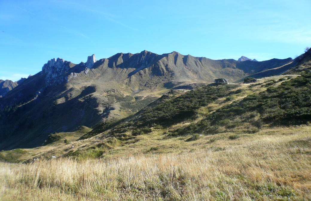 34 Dent du Velan coté nord et l'arête parcourue