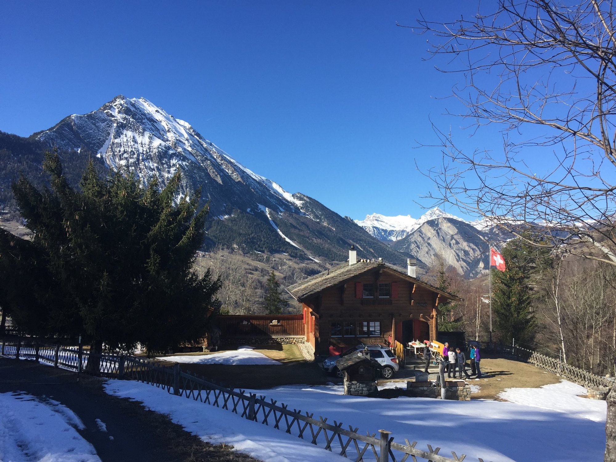 Le chalet de René et Marianne à Montatuay. Le Catogne.