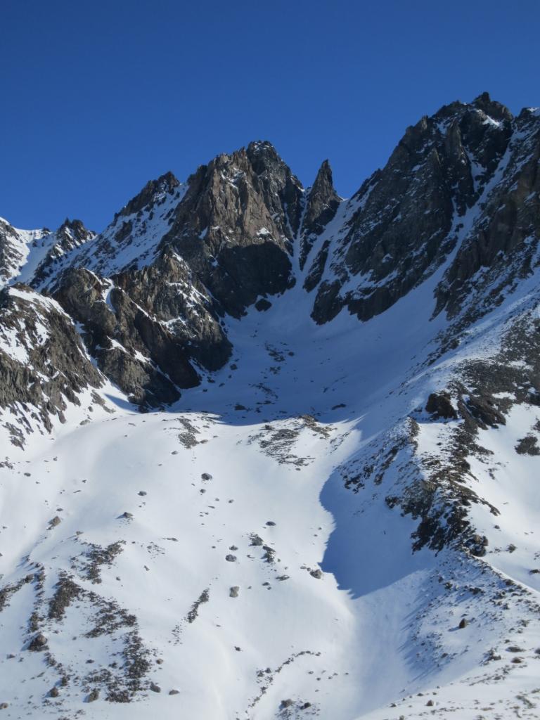 L'Epée et le col du même nom avec son couloir