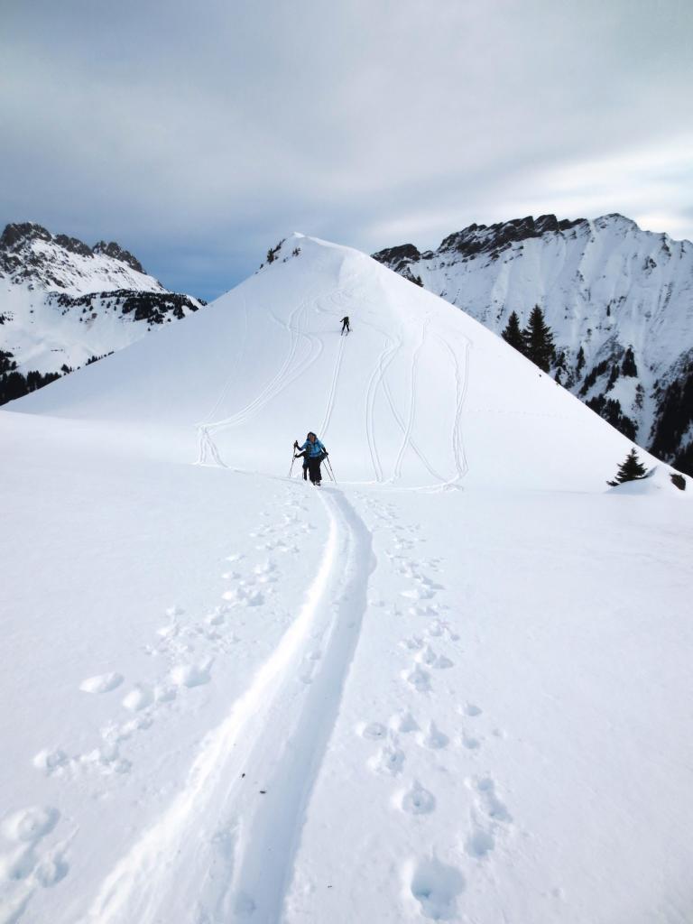 Dans les montagnes russes. Gummfluh, point 1979m, Witteberghore.