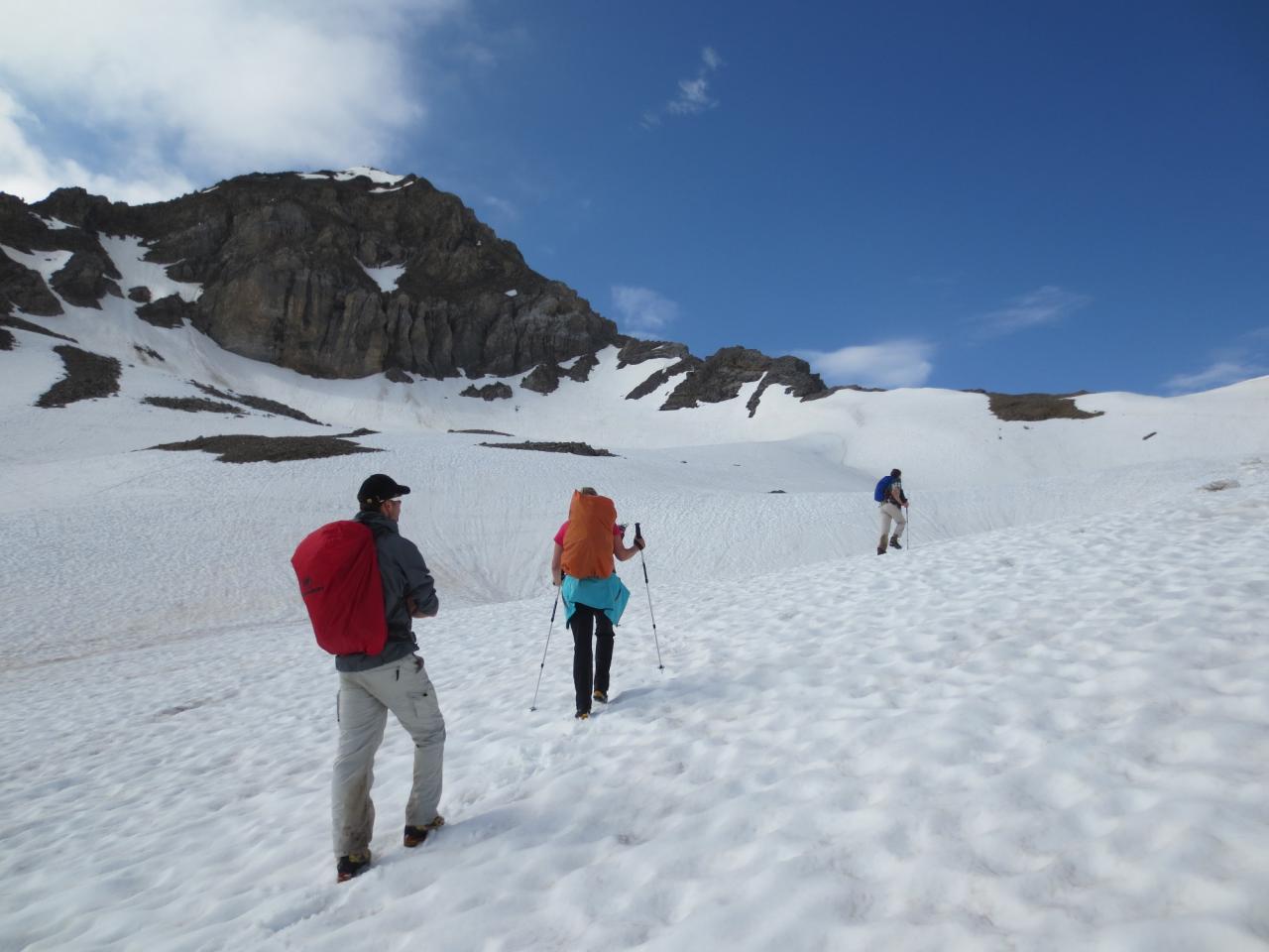 On va rejoindre Le Basse et suivre l'arête à gauche