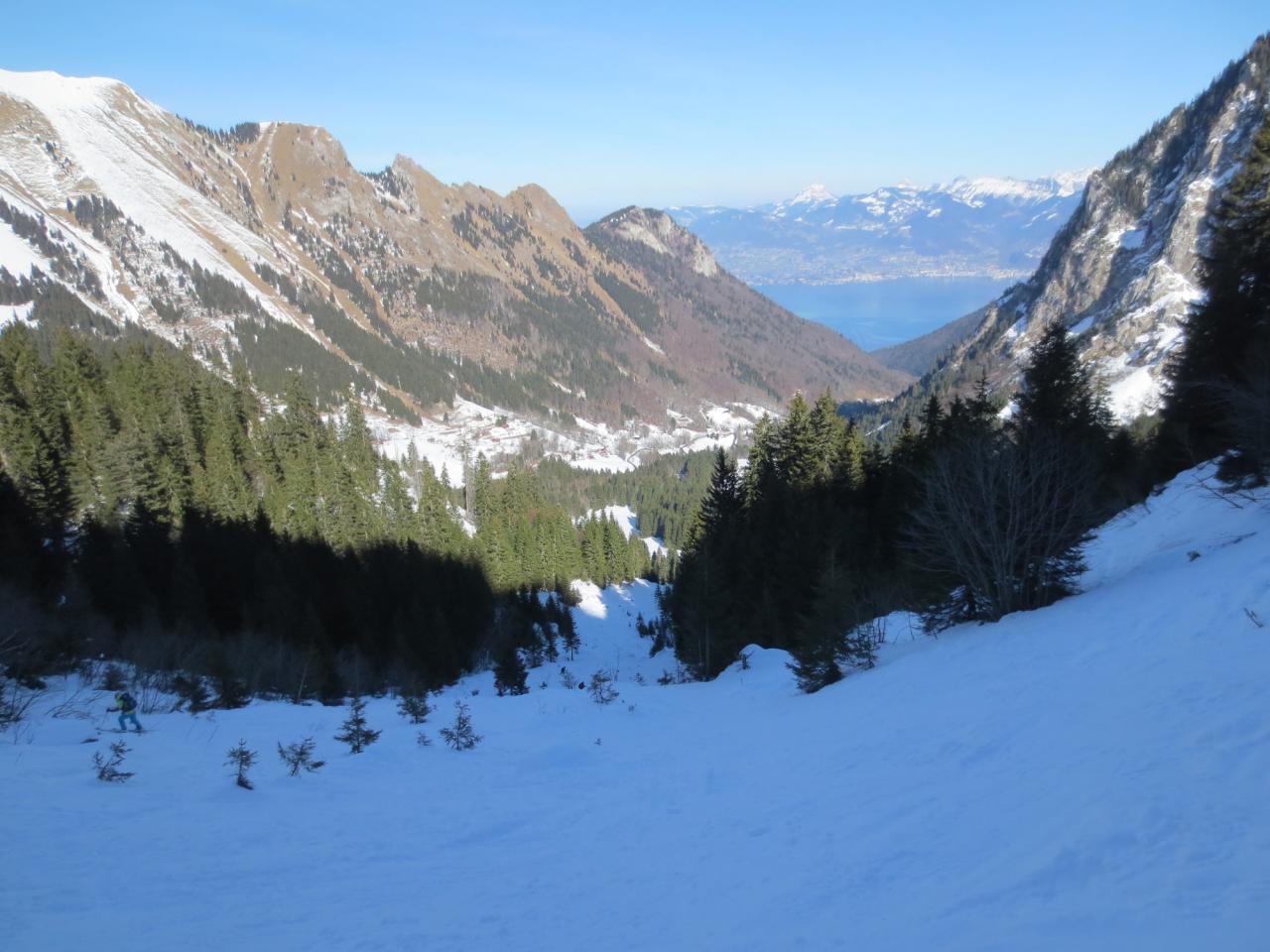 Trouée de descente. Vallon de Novel et Léman.