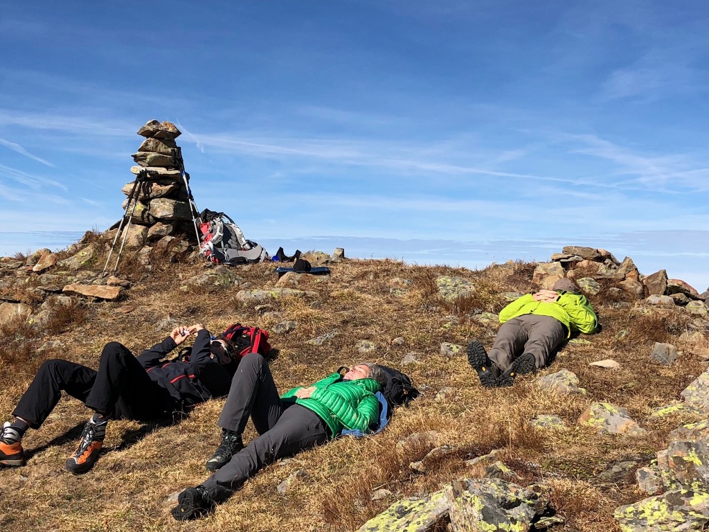 Une petite sieste après la marche et un bon pique-nique !