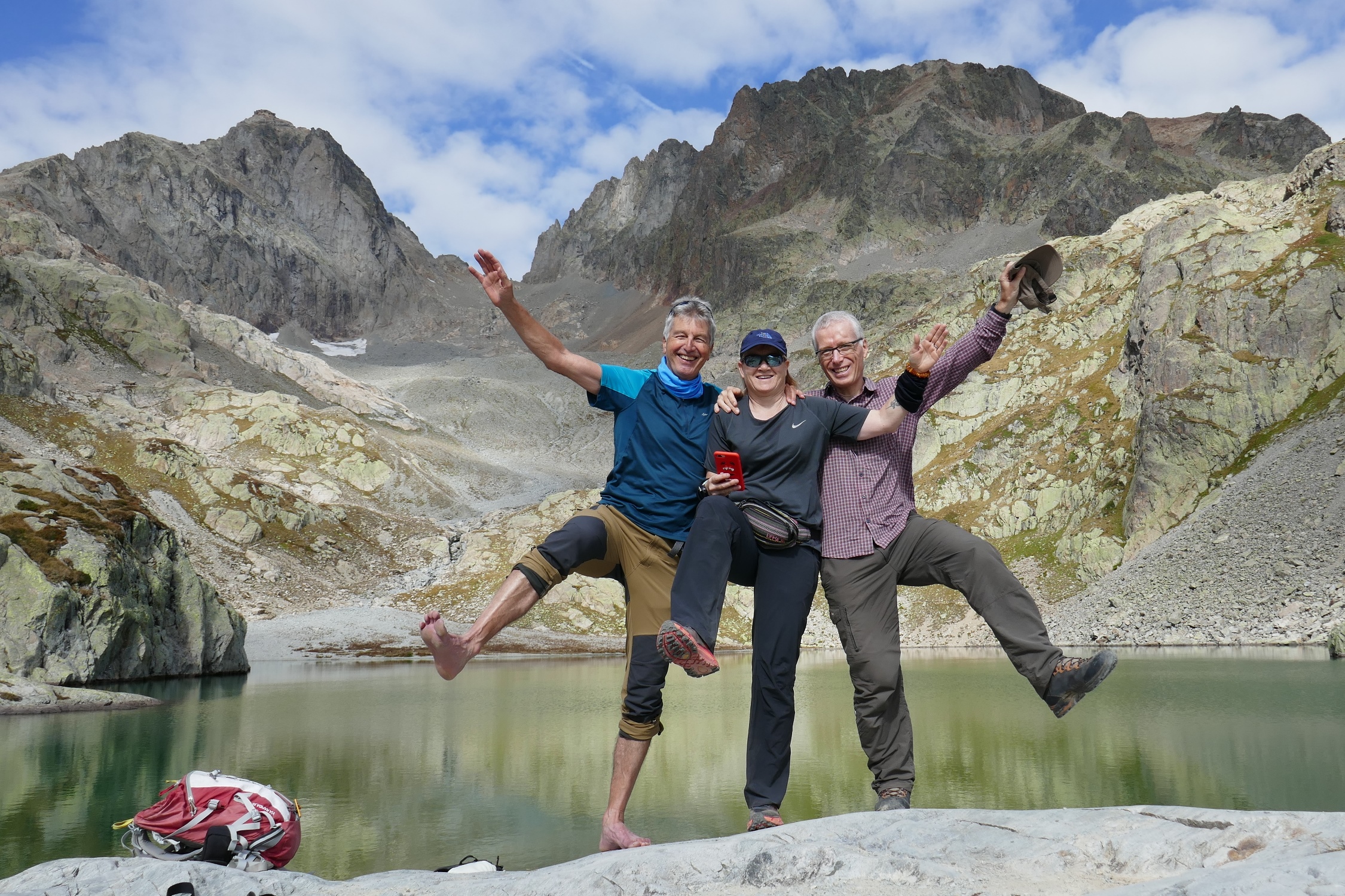 Claude, Sylvie et Bruno devant les Aiguilles Rouges