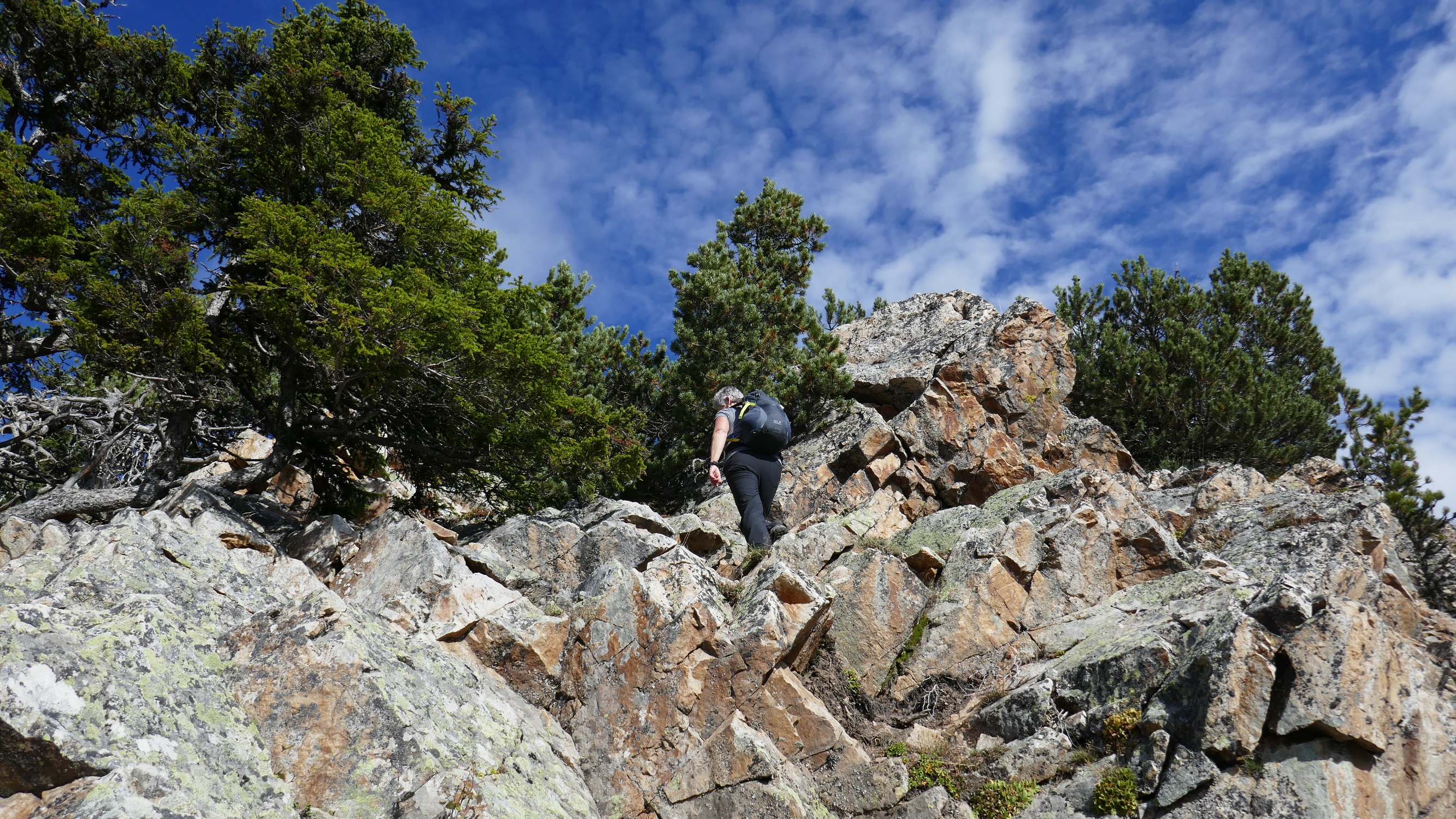 Cheminement sur l'arête