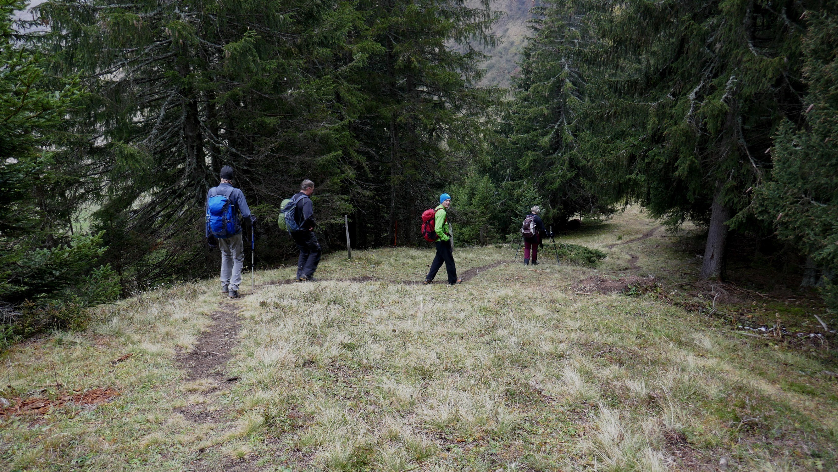 Descente sur le col de Recon